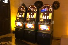 SLOTE MACHINE NOLEGGIO CASINO